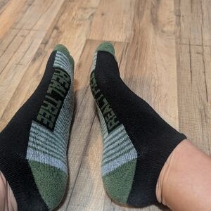 Women's Real Tree Black & Olive Low-Cut Performance Socks